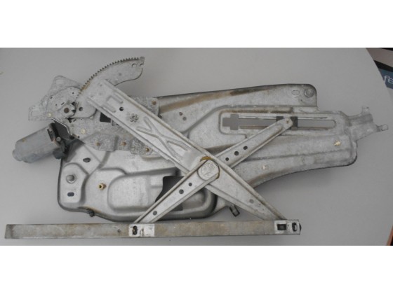 Elevador Vidro Eléctrico Frente Direito Renault Laguna 1996 ev53